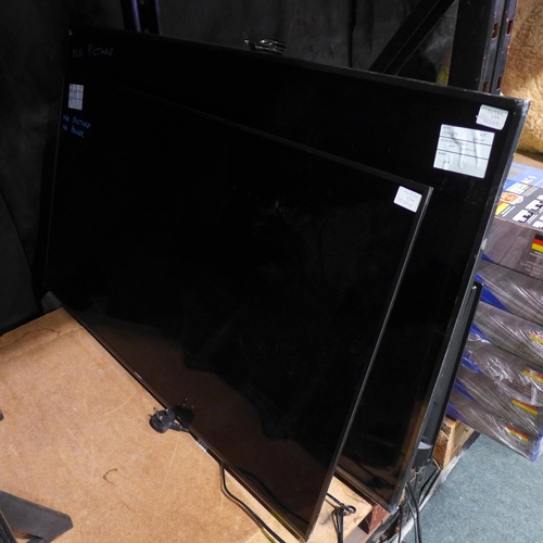 6382 - Quantity of broken/damaged televisions  including Sony, Hisense, Samsung etc. (354-2,8,12,16) *This ... 