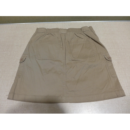 6347 - Briggs womens skorts x 10, various sizes, majority with tags *This lot is subject to VAT