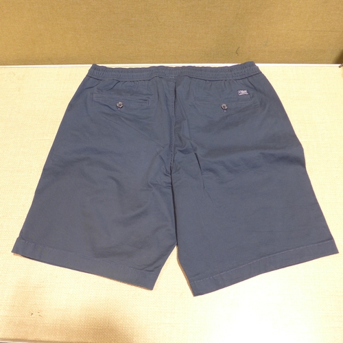 6351 - Chaps mens shorts x 10, various sizes and colours, majority with tags *This lot is subject to VAT