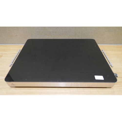 6257 - Chefman XL warming tray ( 352-814)  * This lot is subject to VAT