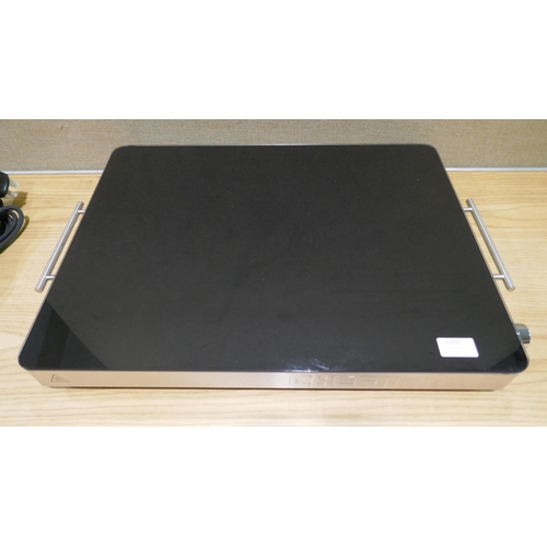 6260 - Chefman XL warming tray ( 352-817)  * This lot is subject to VAT