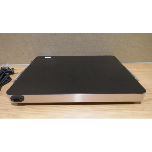 6261 - Chefman XL warming tray ( 352-818)  * This lot is subject to VAT