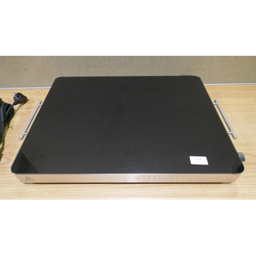 6264 - Chefman XL warming tray ( 352-821)  * This lot is subject to VAT