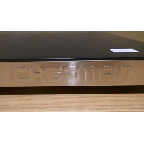 6266 - Chefman XL warming tray ( 352-823)  * This lot is subject to VAT