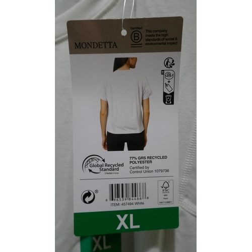 6275 - Mondetta womens T-shirts x 20, various sizes and colours, majority with tags *This lot is subject to... 