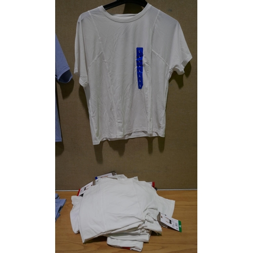 6278 - Mondetta womens T-shirts x 20, various sizes and colours, majority with tags *This lot is subject to... 