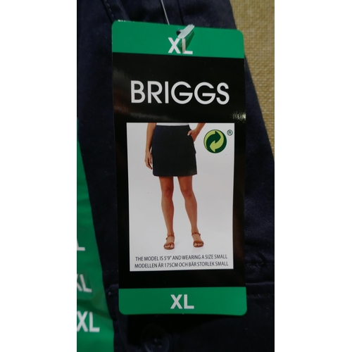 6300 - Briggs womens skorts x 10, various sizes and colours, majority with tags *This lot is subject to VAT