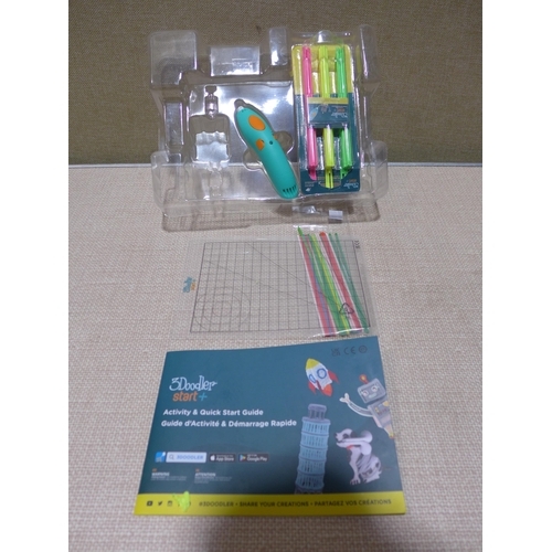 6168 - 3Doodler start & making kit (352-805)  * This lot is subject to VAT