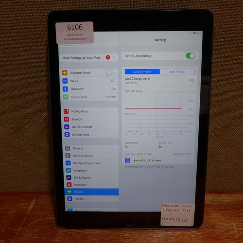 6106 - Apple Ipad Air 16gb (model: MD791B/B) (480-740) *This lot is subject to VAT