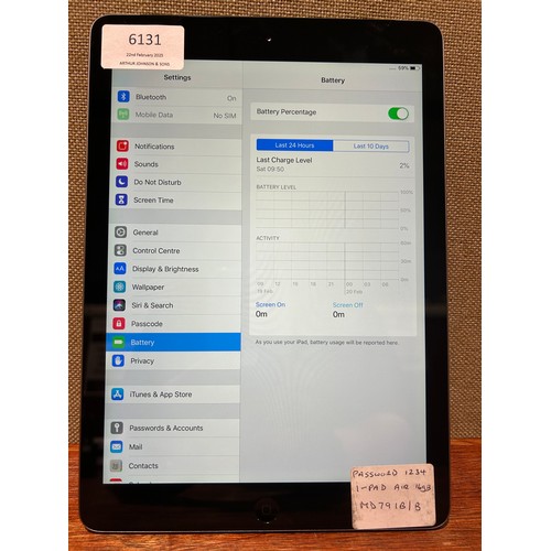 6131 - Apple Ipad Air 16gb (model: MD791B/B) (480-765)  *This lot is subject to VAT