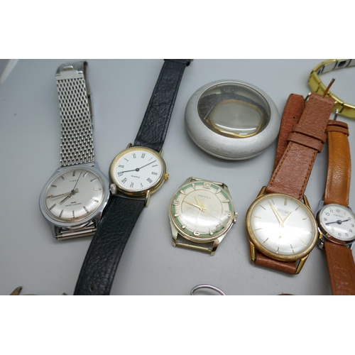 7224 - A collection of wristwatches including Limit and Timex