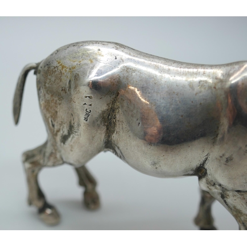 7310 - A late Victorian hallmarked silver model of a donkey, London import mark, 1900, 6.2cm h x 9.5cm l, 1... 