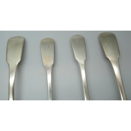 7316 - Seven silver spoons, London 1819 and 1820, 281g