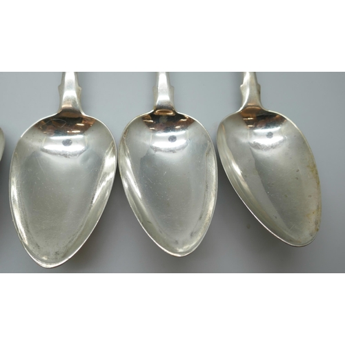 7320 - A set of six Irish silver serving spoons with engraved crest, Samuel Neville, Dublin 1810, 433g