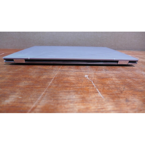 6071 - Asus ZenBook 14