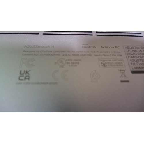 6071 - Asus ZenBook 14