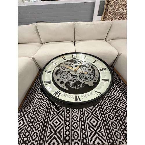 3002 - A moving gear clock coffee table