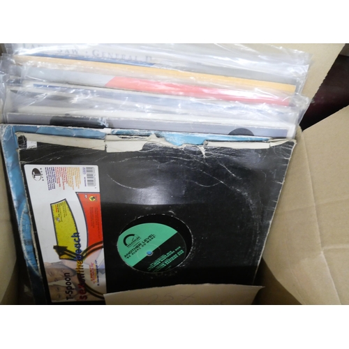 2125 - Thirty-five LP records, Hip Hop, Dance and House