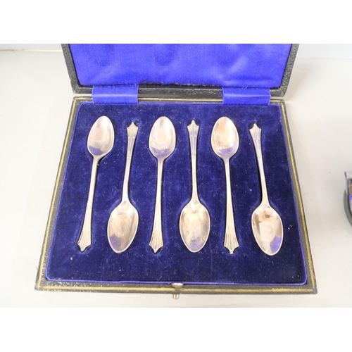 2221 - A collection of plated flatware, etc.