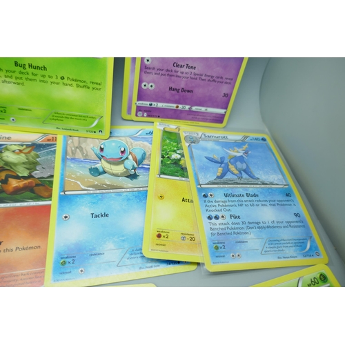 2256 - A collection of 86 vintage Pokémon cards