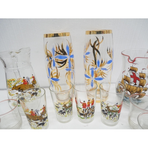 2299 - A collection of retro glass including a pair of vases with gilt floral design, jug and four glass cu... 