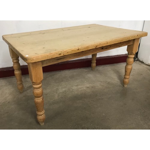 181 - A Victorian style pine farmhouse kitchen table