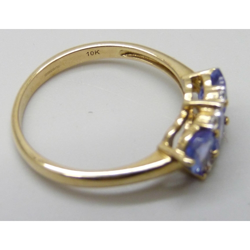 7093 - A TGGC gold, tanzanite and zircon ring, 2.1g, N