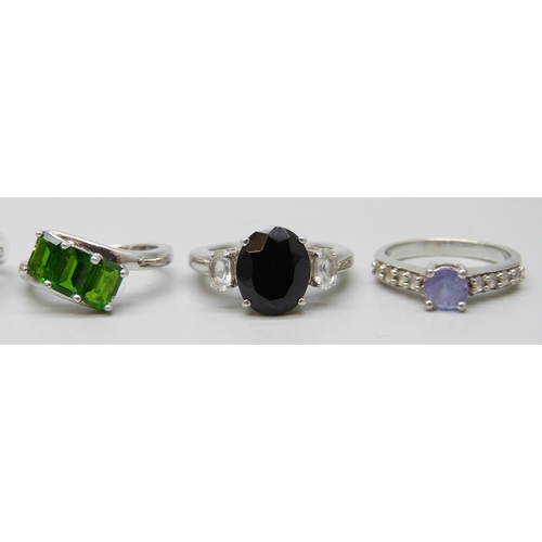 7112 - Six silver gem set rings, 24g