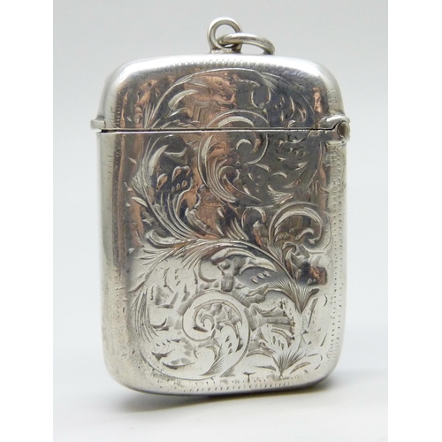 7149 - A silver vesta case, Birmingham 1899, 28g