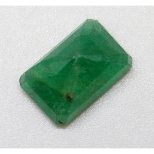 7163 - A loose emerald, weight 5.4 carats