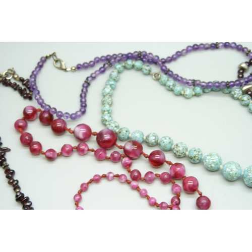 7181 - Eight gemstone and glass bead necklaces