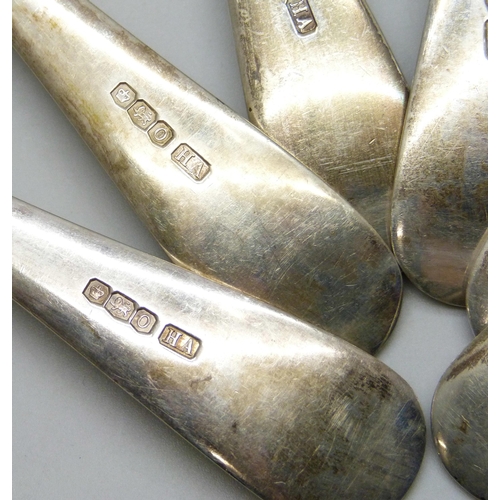 7290 - A set of six silver table spoons, Atkin Brothers, Sheffield 1930, 515g