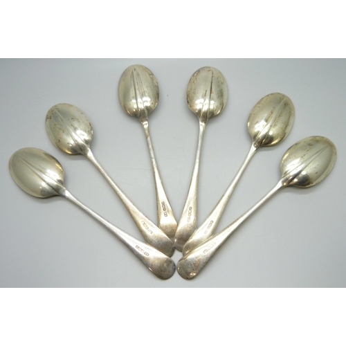 7290 - A set of six silver table spoons, Atkin Brothers, Sheffield 1930, 515g