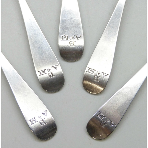 7297 - Set of five silver teaspoons, Dorothy Langlands, Newcastle, 1805-1813, 64g