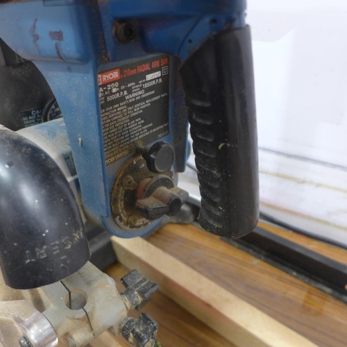 5032 - A Ryobi RA-200, 210mm, 230V radial arm saw