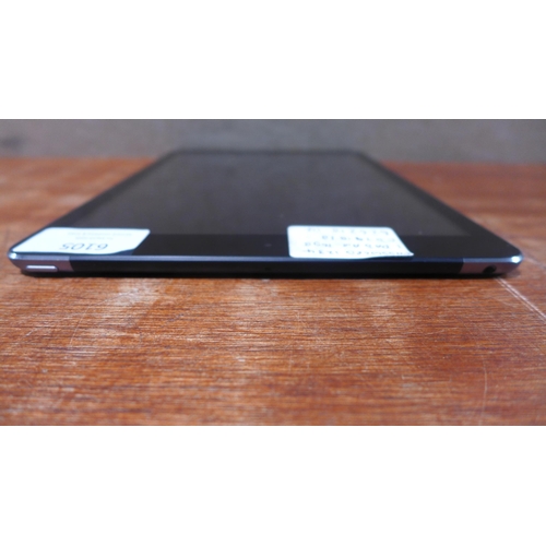 6105 - Apple Ipad Air 16gb (model: FD791B/B)  *This lot is subject to VAT