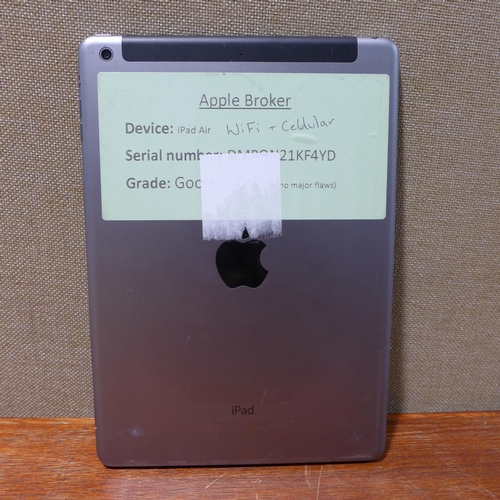 6109 - Apple Ipad Air 16gb (model: MD791B/B)  *This lot is subject to VAT