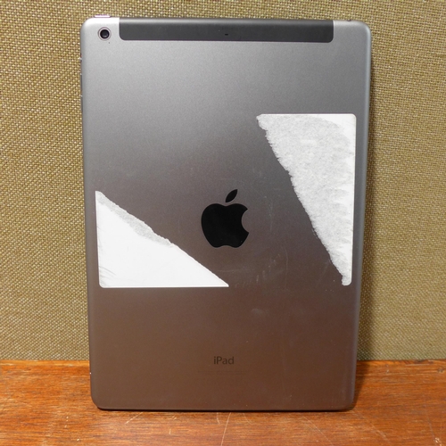 6110 - Apple Ipad Air 16gb (model: MD791B/B)  *This lot is subject to VAT