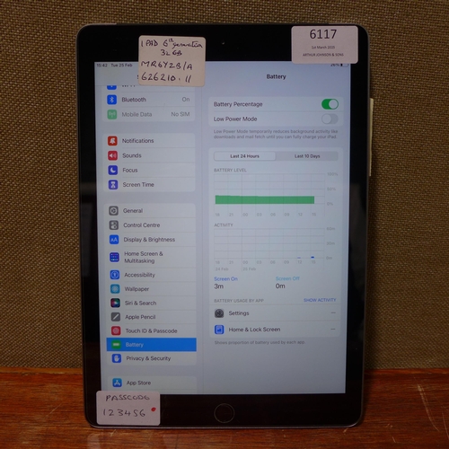 6117 - Apple Ipad 6th Generation 32gb Cracked screen (model: MR6Y2B/A)  *This lot is subject to VAT