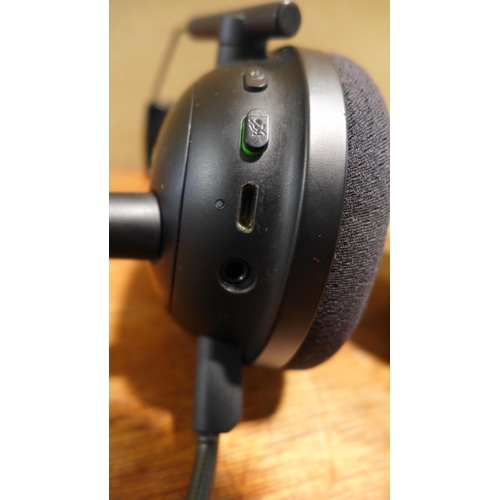 6047 - Razer Blackshark V2 Pro gaming headset , original RRP £99.99 + VAT (353-497) *This lot is subject to... 