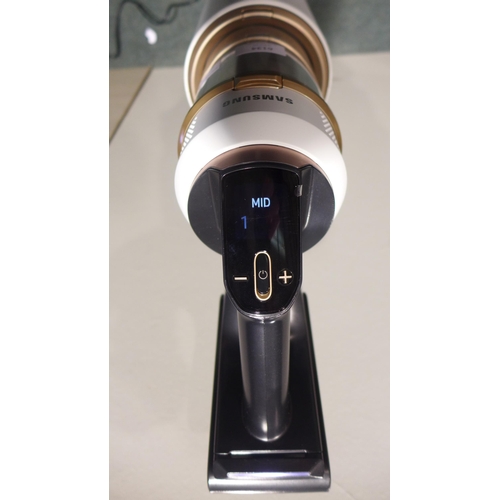 6134 - Samsung Bespoke Jet vacuum cleaner, original RRP £479.99 + VAT (353-651) *This lot is subject to VAT