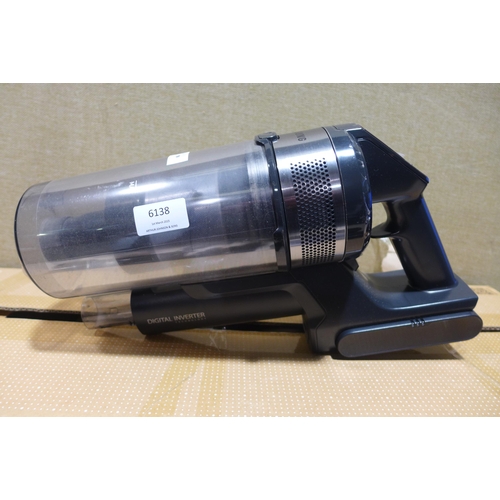 6138 - Samsung Jet 75 stick vacuum cleaner, original RRP £249.99 + VAT (353-273) *This lot is subject to VA... 