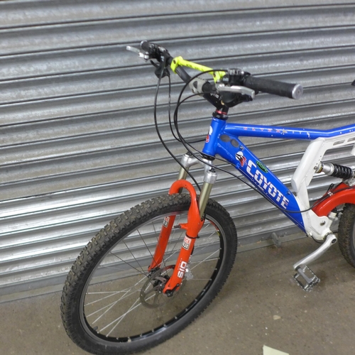 5108D - A Coyote HopeUltra-Lite XC2 full suspension mountain bike with Mavic wheels and tyres and disc brake... 