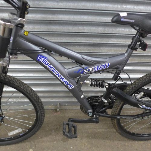 5108E - A Shockwave XT920 alloy tubing full suspension mountain bike with XT Dynamics front forks and disc b... 