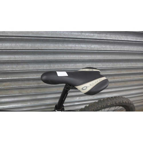 5108G - A Diamond-Back Outlook V7 Vectra 7005 series aluminium framed front suspension hardtail mountain bik... 