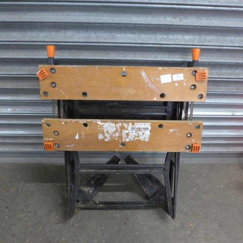 5132 - A Black and Decker Workmate folding Workbench