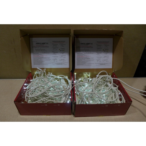 6198 - Two LED icicle ice white lights sets   (353-532,533) *This lot is subject to VAT