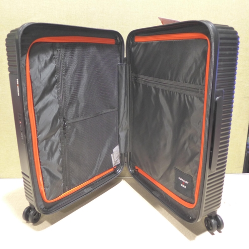 6216 - Superdry two piece luggage set (353-685) *This lot is subject to VAT