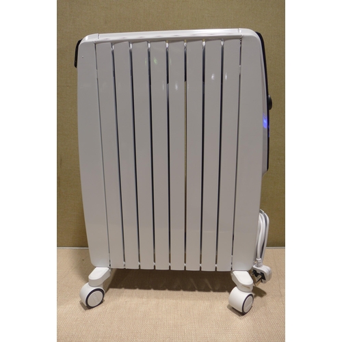 6230 - Delonghi Dragon radiator (353-686) *This lot is subject to VAT