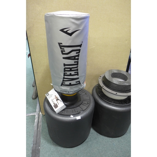 6236 - Two Everlast Punching Bag sets (missing parts) original RRP £129.99 + VAT (353-633,634) *This lot is... 